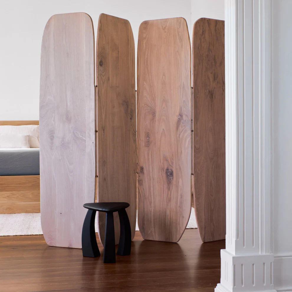 Arc Stool No. 37