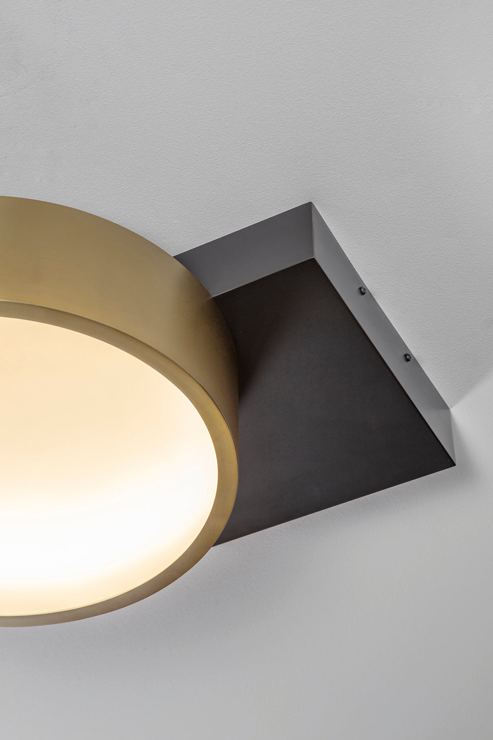 Square in Circle Ceiling Light