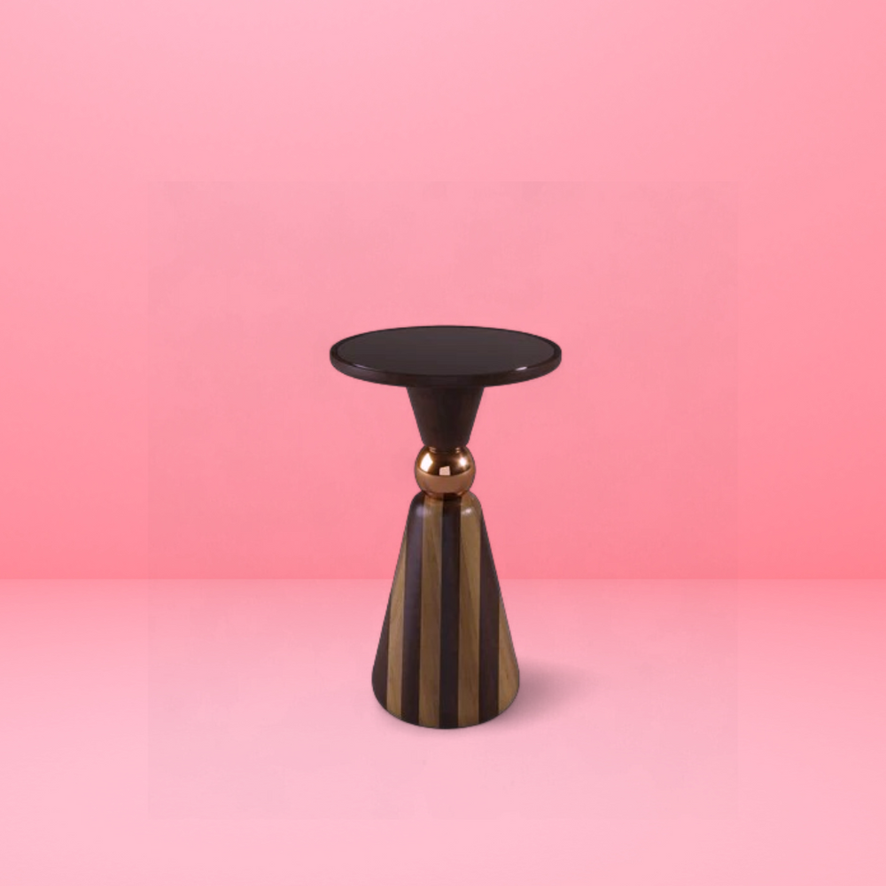 Sir Kuns Side Table