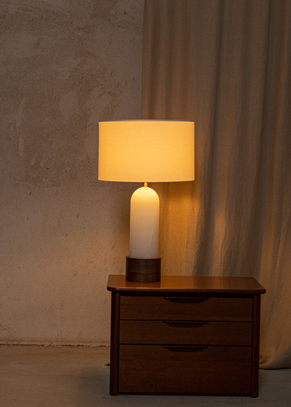Pura Kelo Table Lamp
