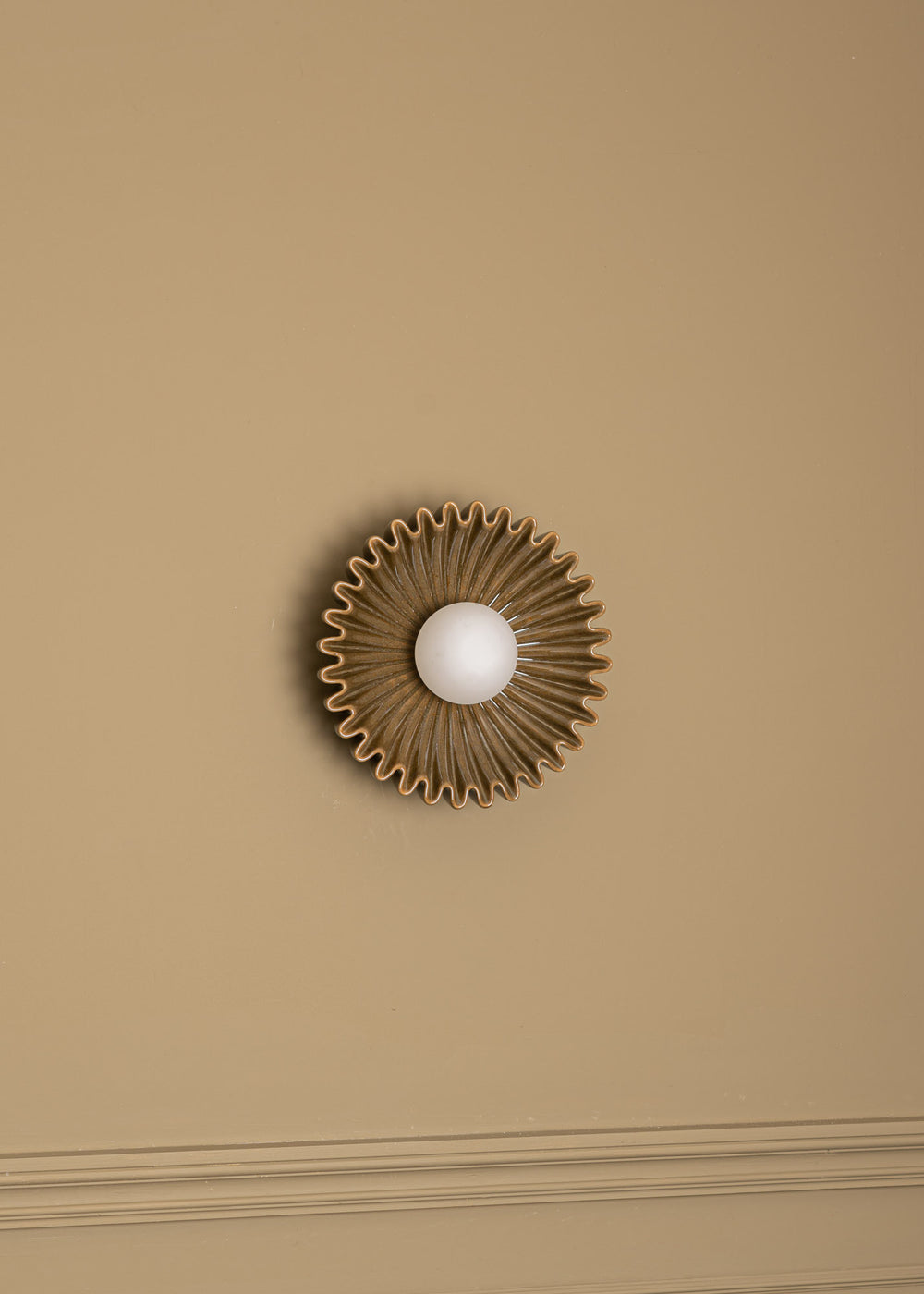 Ostro Wall Light