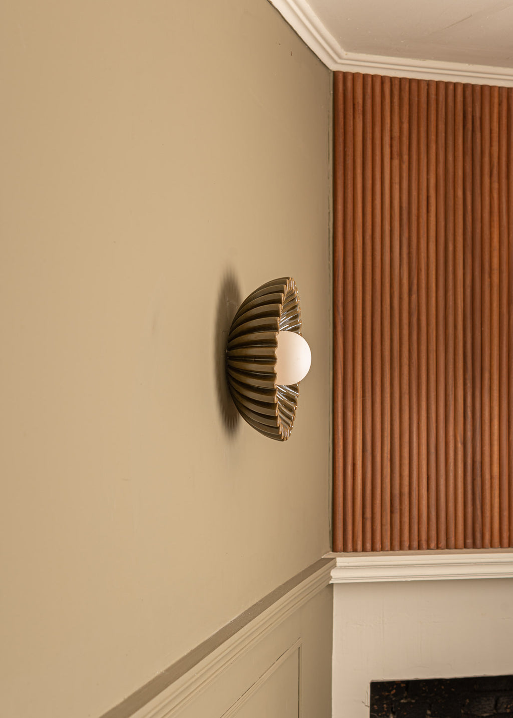 Ostro Wall Light
