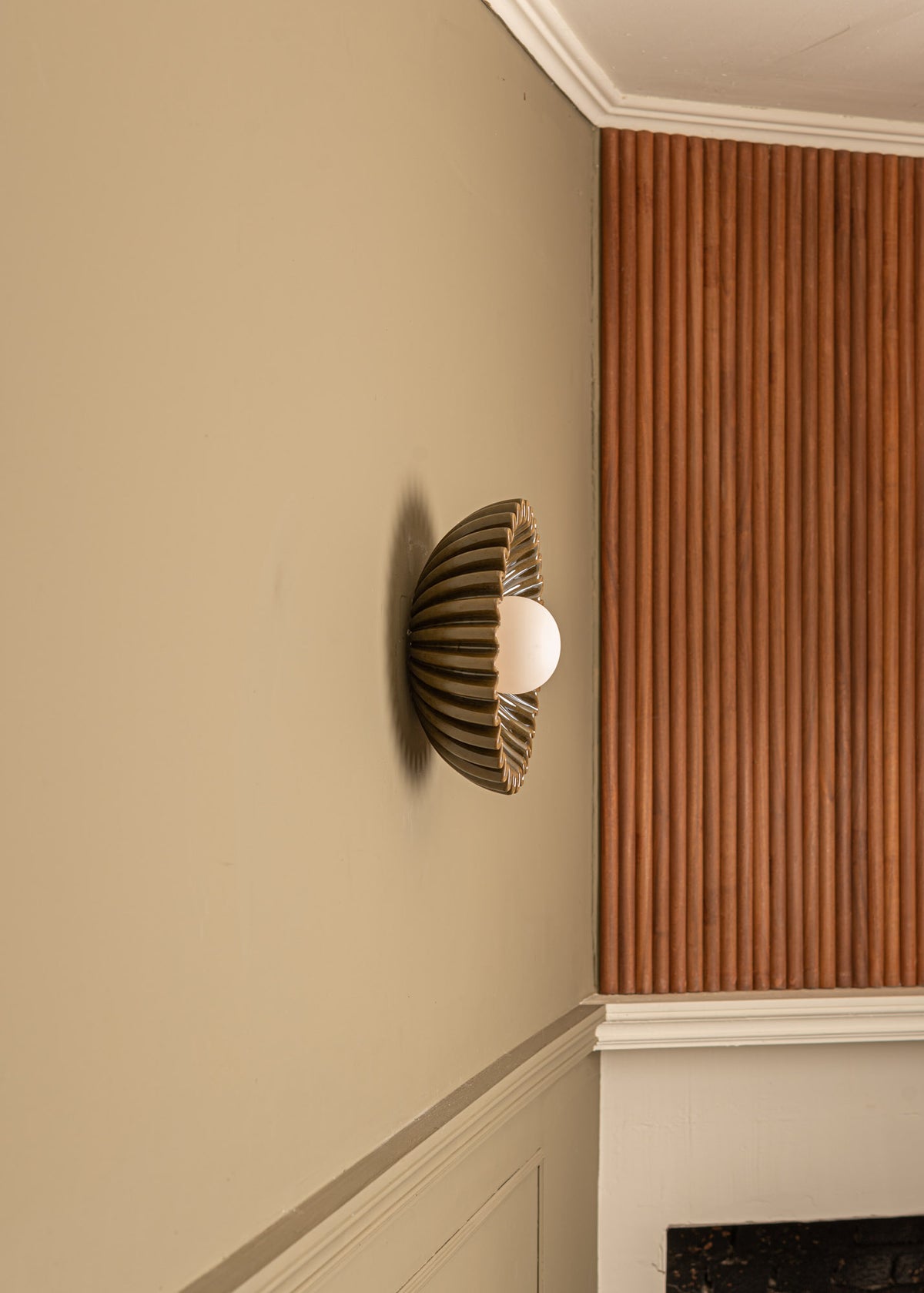 Ostro Wall Light
