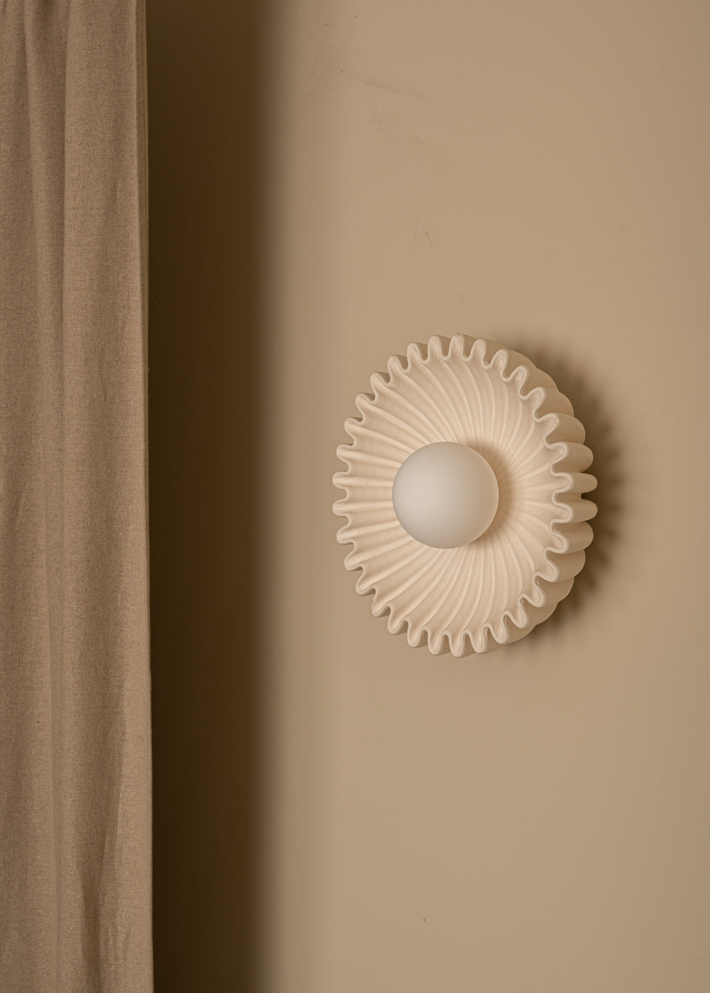 Ostro Wall Light
