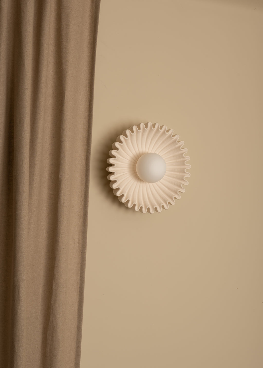Ostro Wall Light