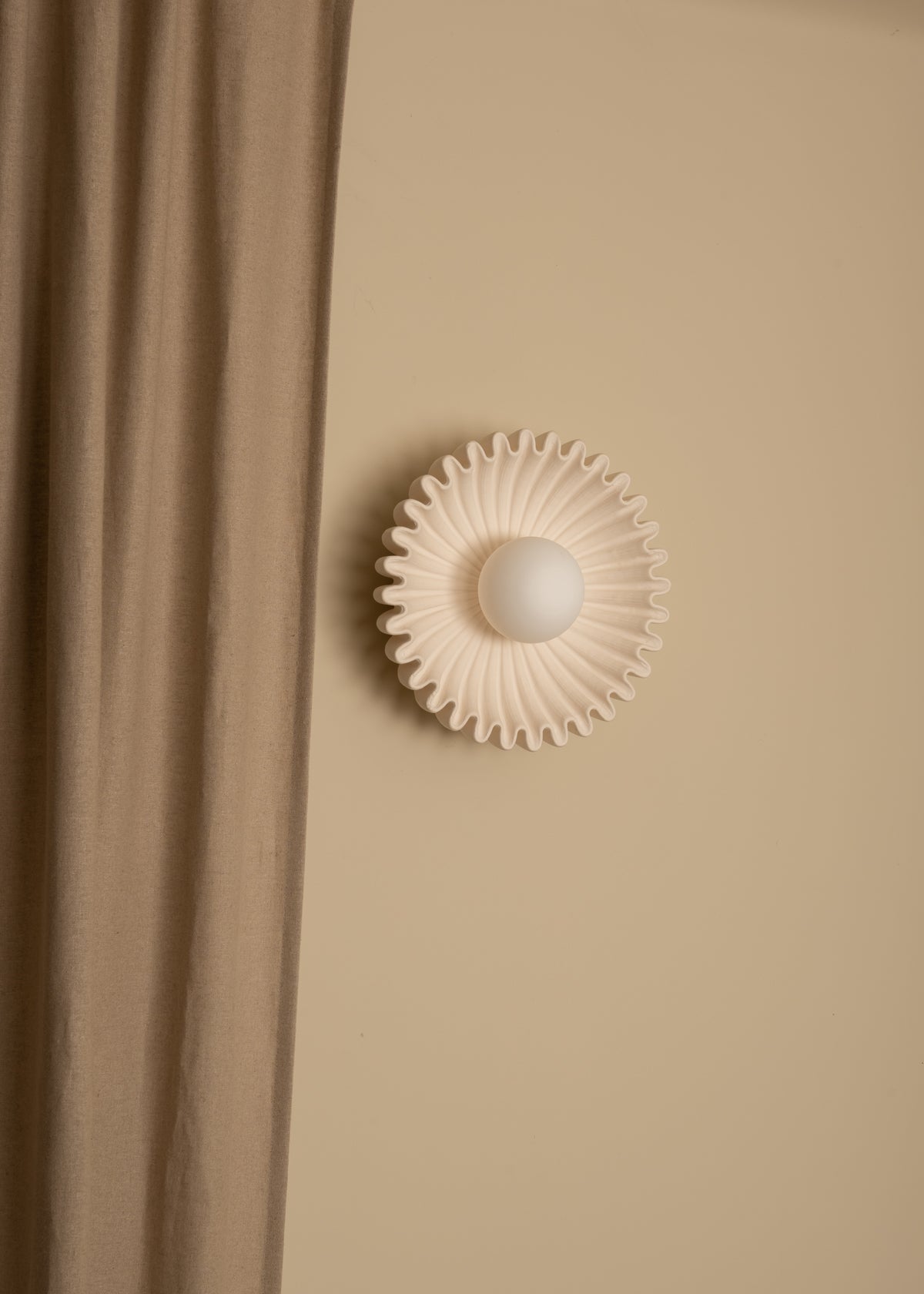 Ostro Wall Light