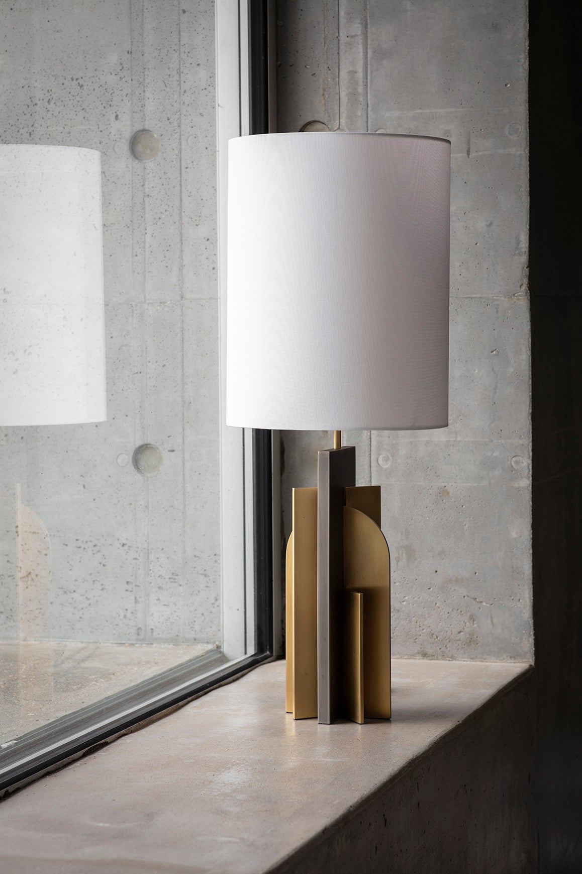 Book Ends Table Lamp