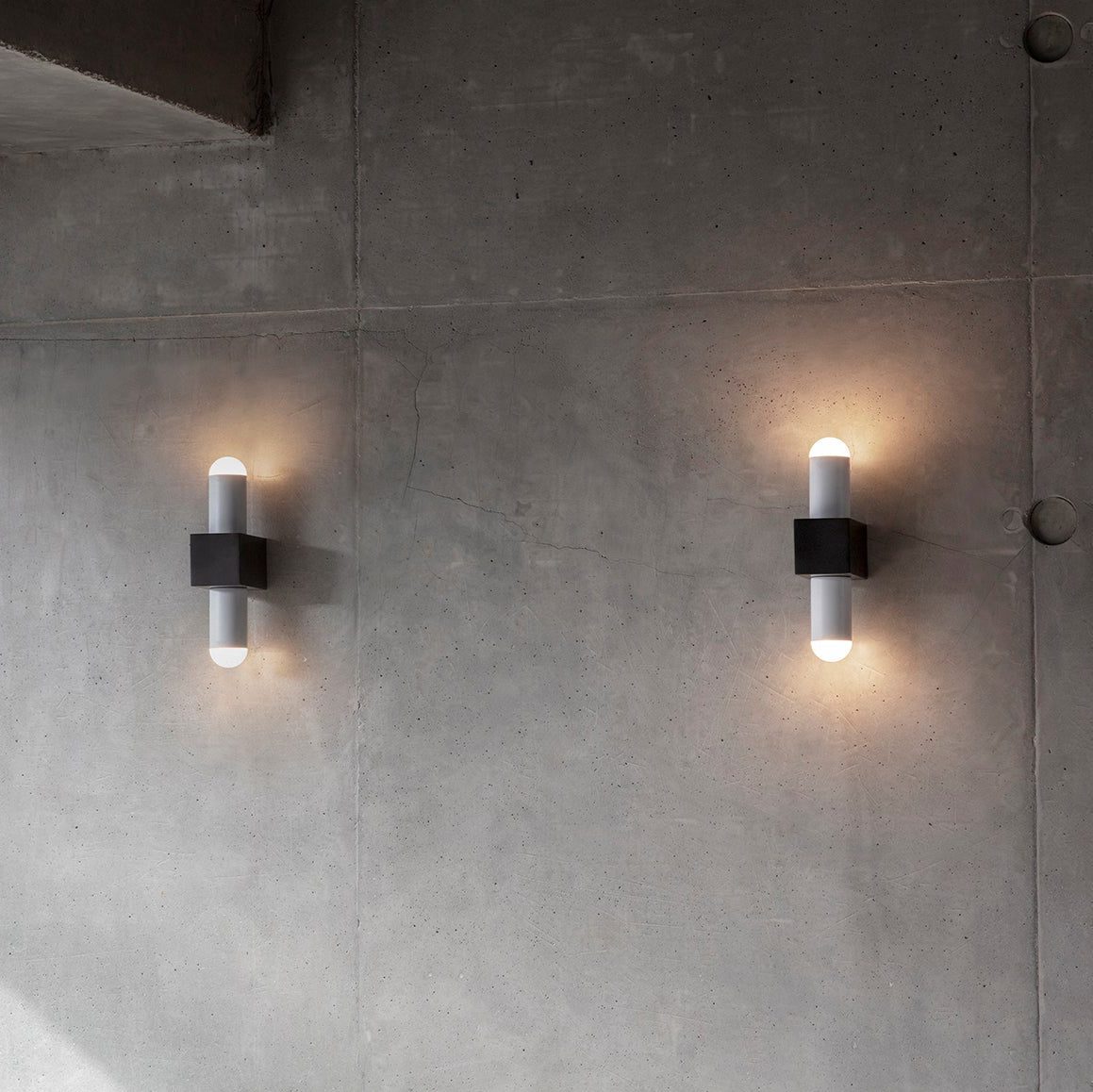 Block Wall Light