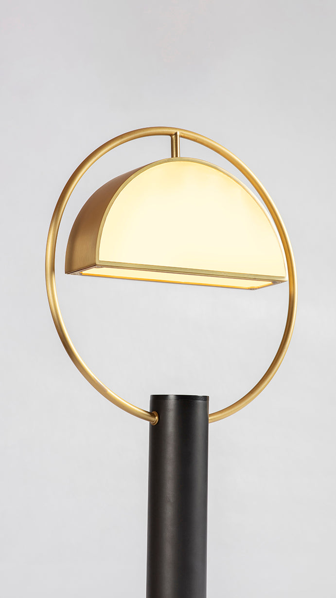 Half in Circle Table Lamp