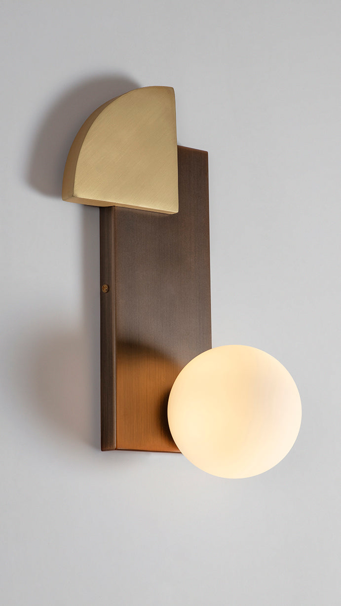 Triangular Prism II Wall Light