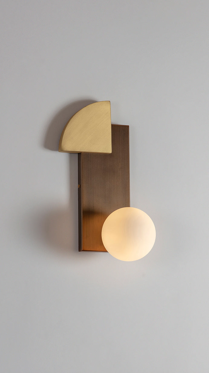 Triangular Prism II Wall Light