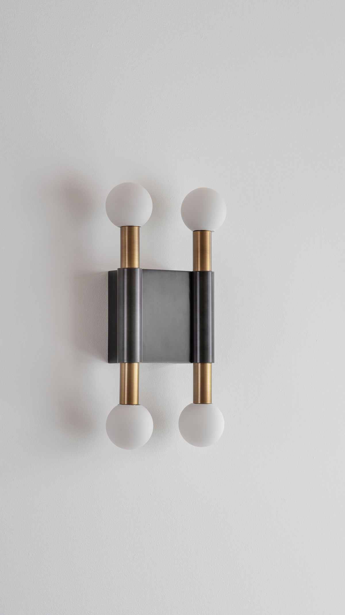 Pole and Circle II Wall Light
