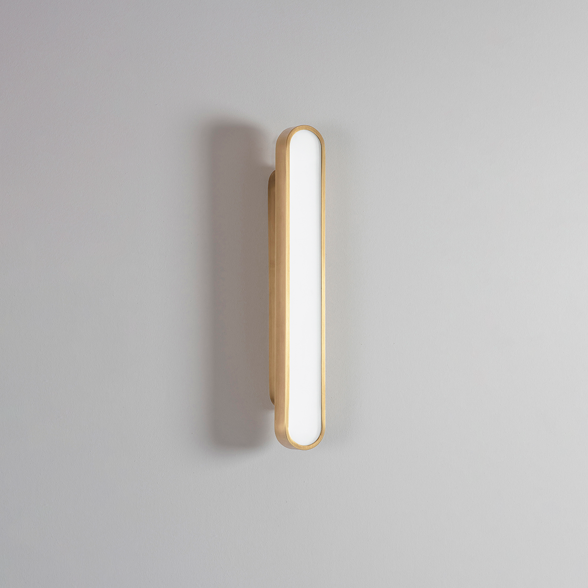 Capsule Wall Light