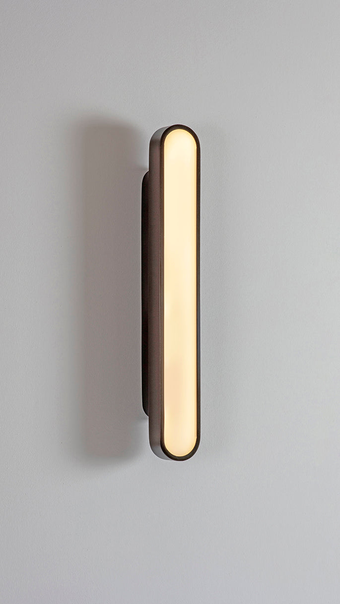 Capsule II Wall Light