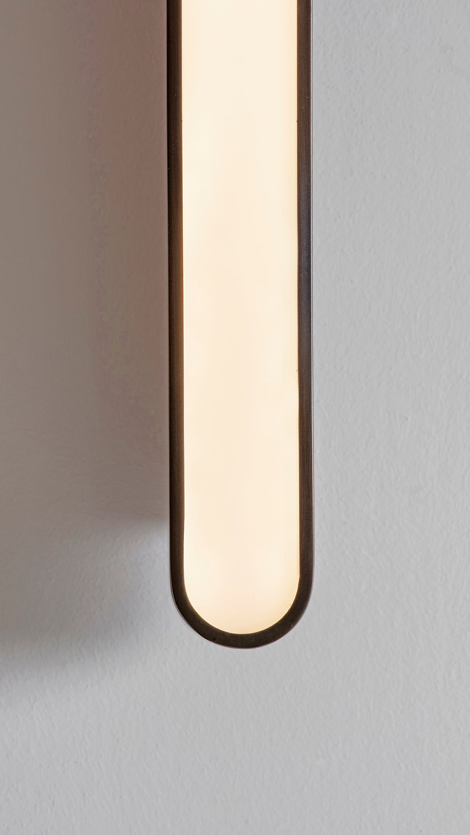 Capsule II Wall Light