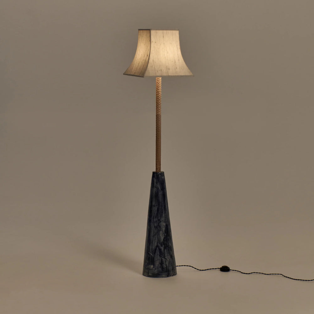 Coquette Floor Light