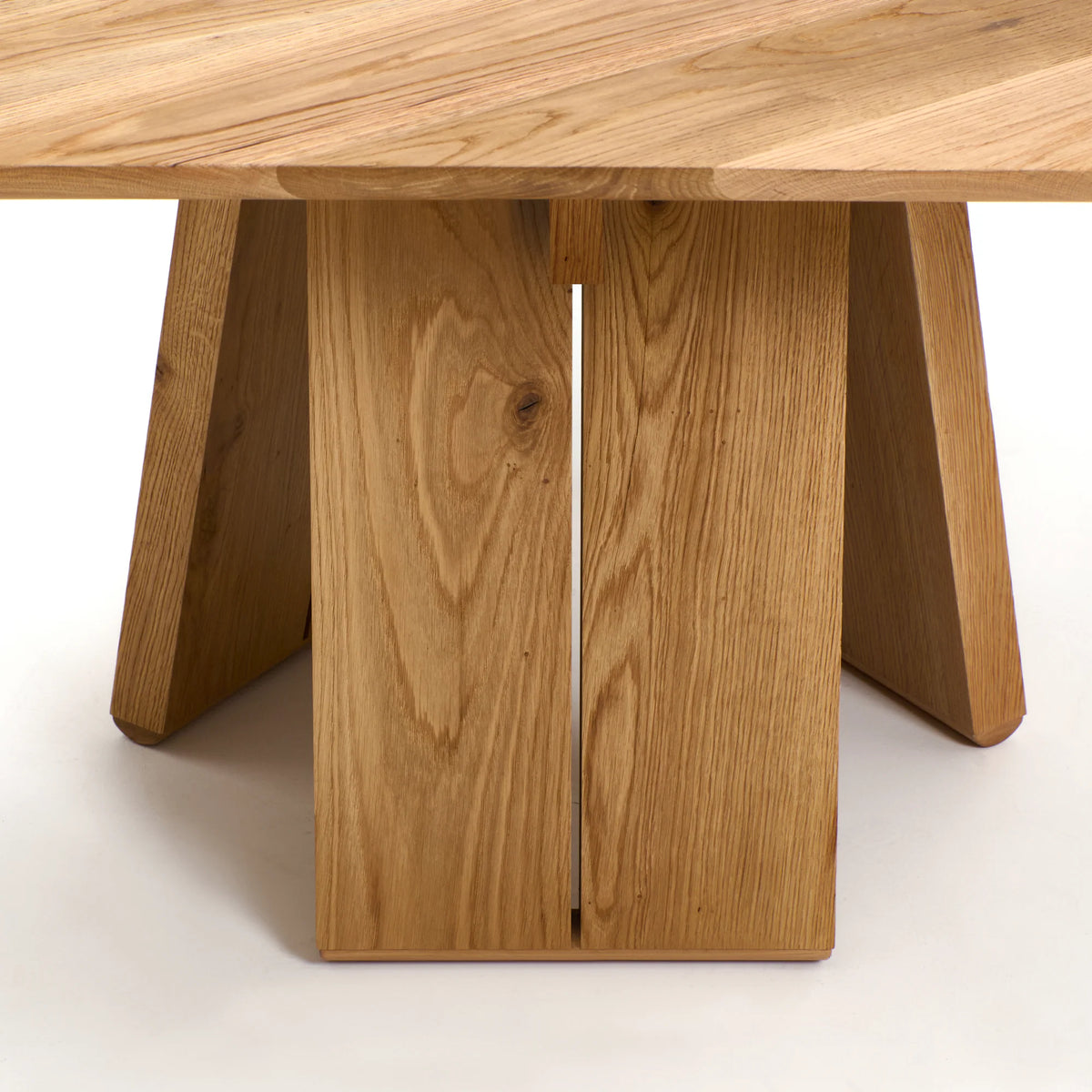 Pericia Dining Table