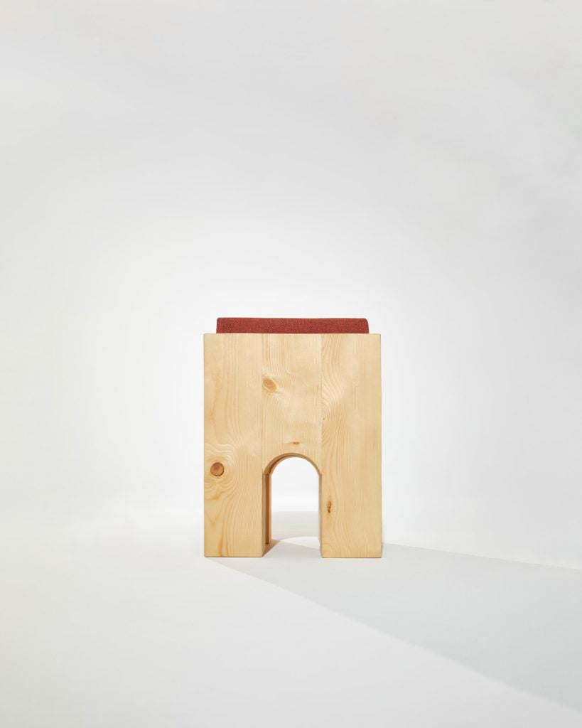 Arc-F4 Stool