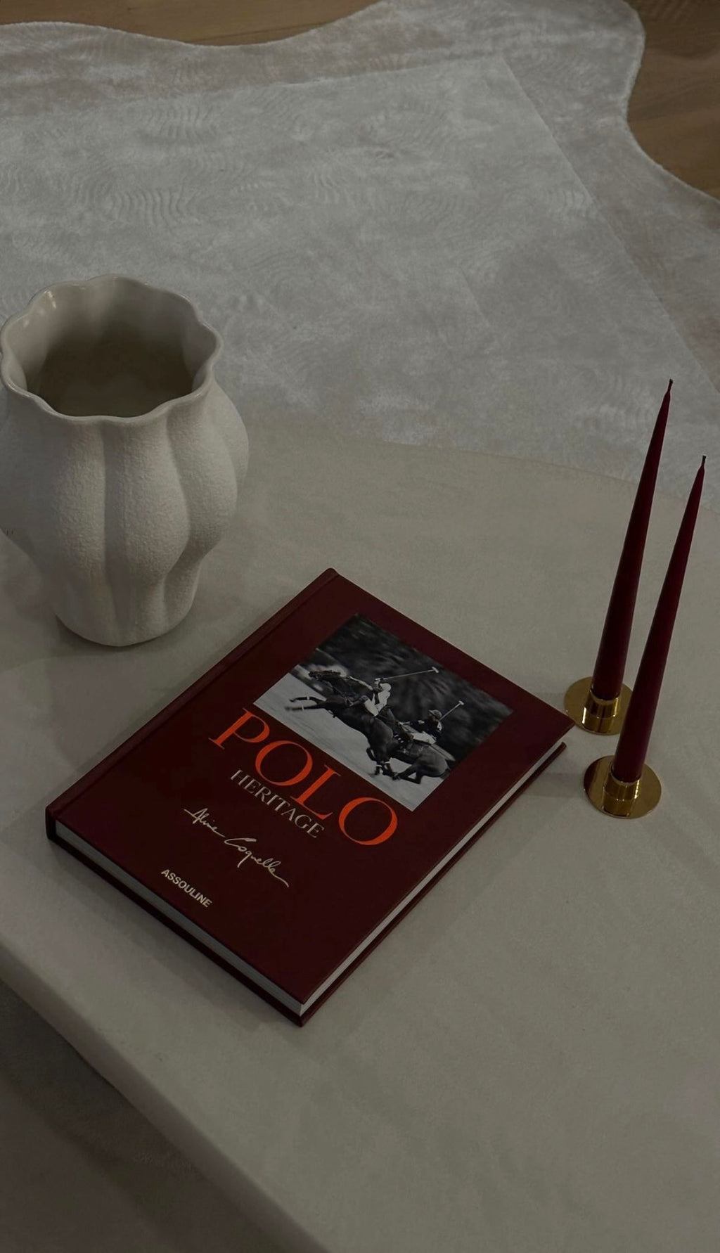 AKEMI Coffee Table