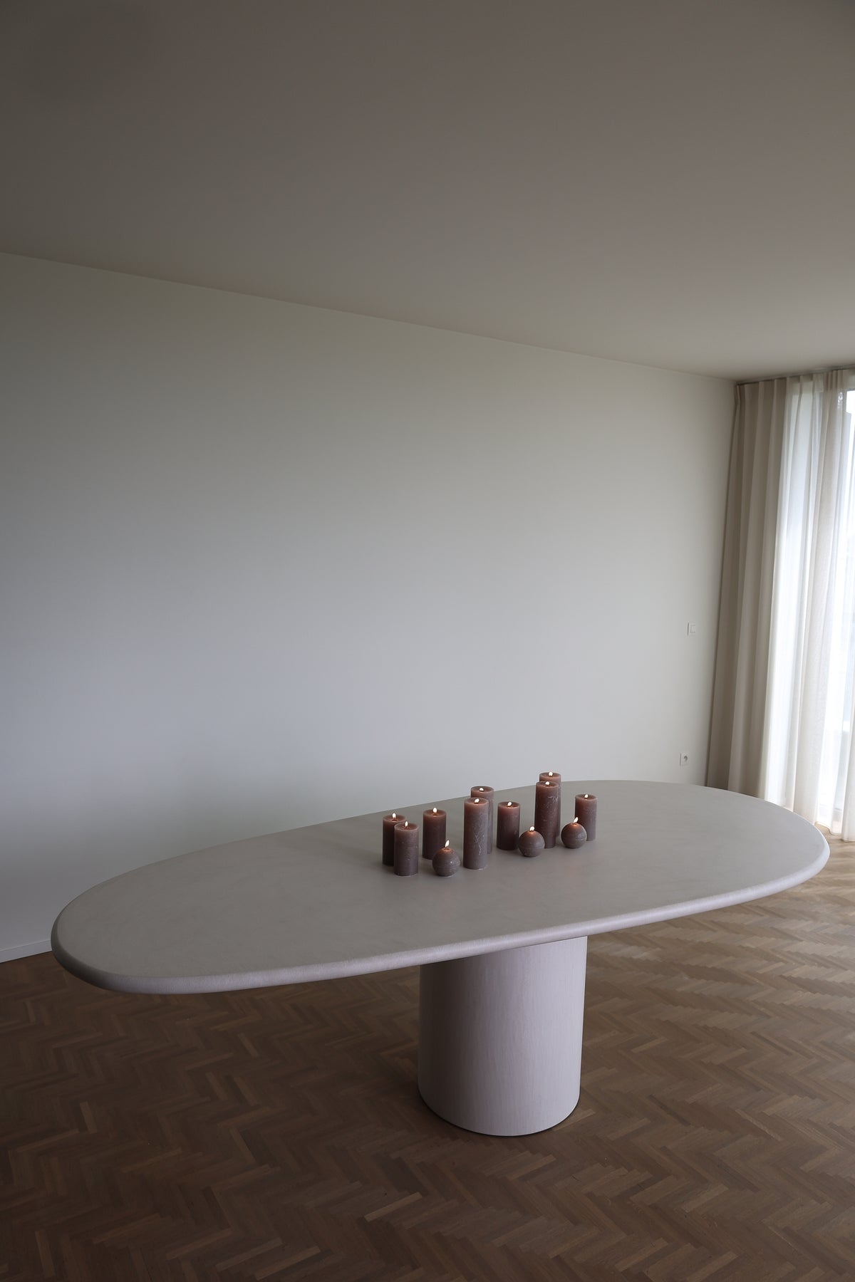 ASAMI Dining Table