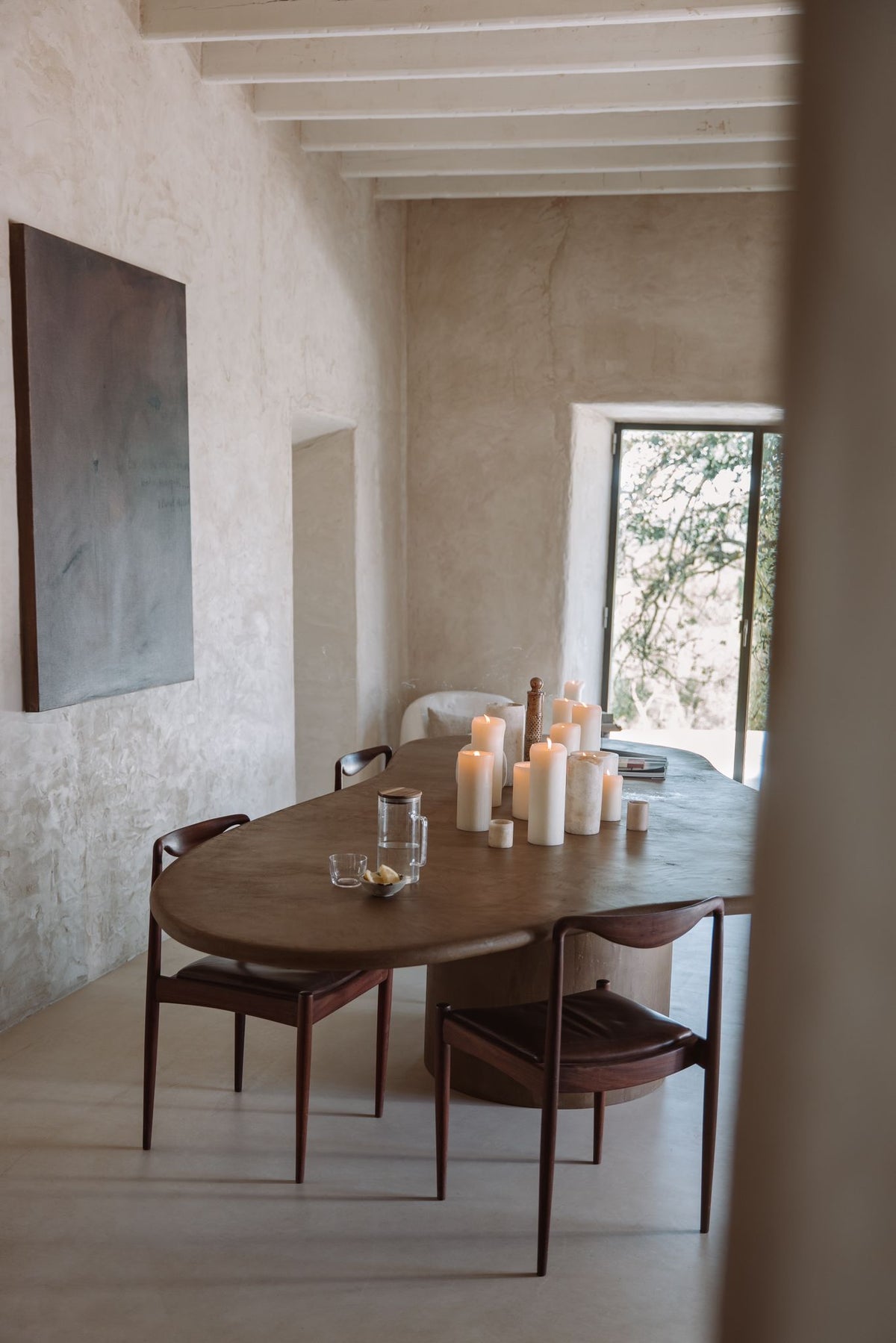 AIMI Dining Table
