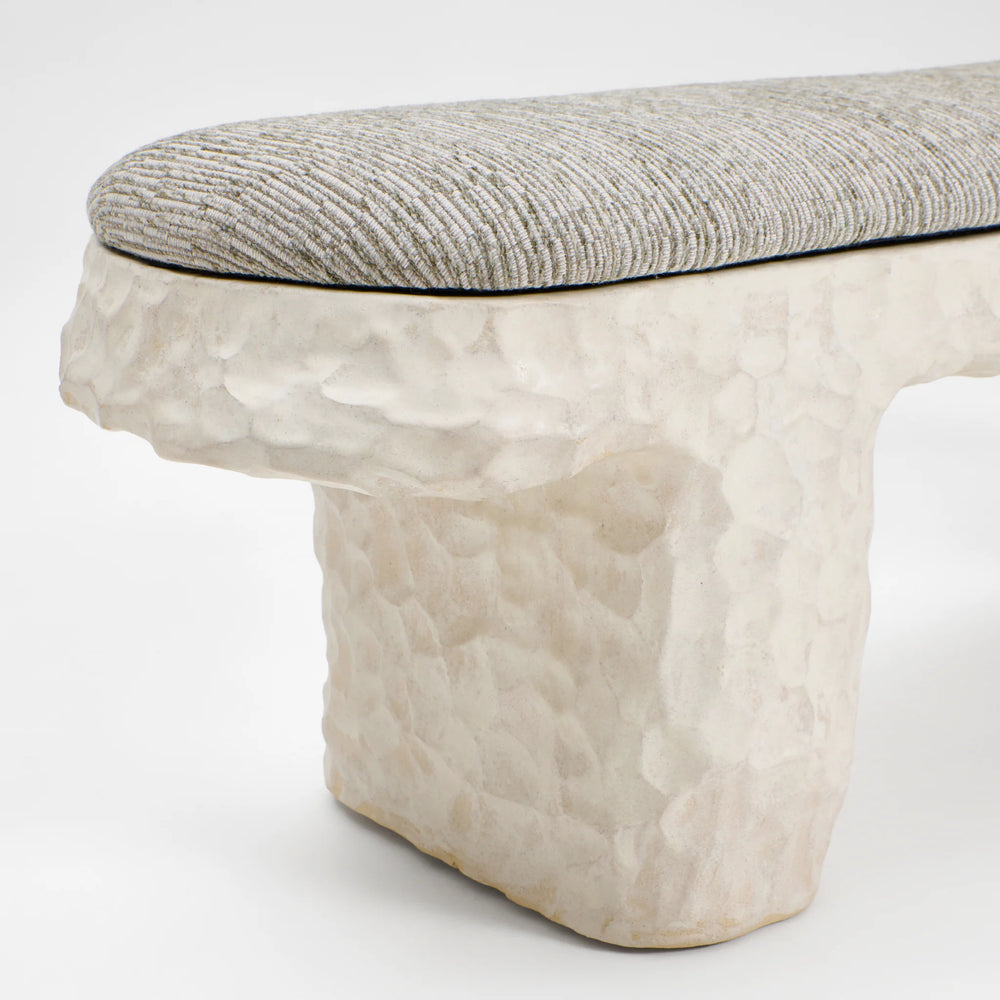 Pericia Bench