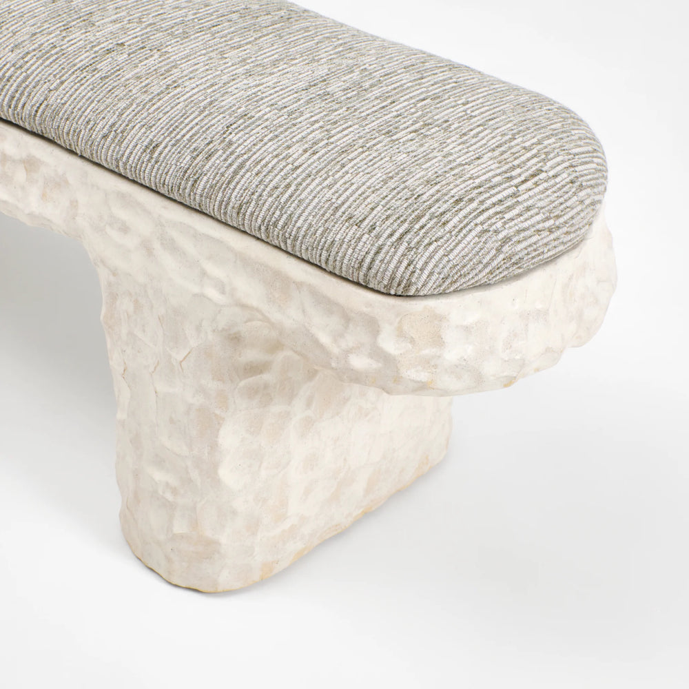 Pericia Bench