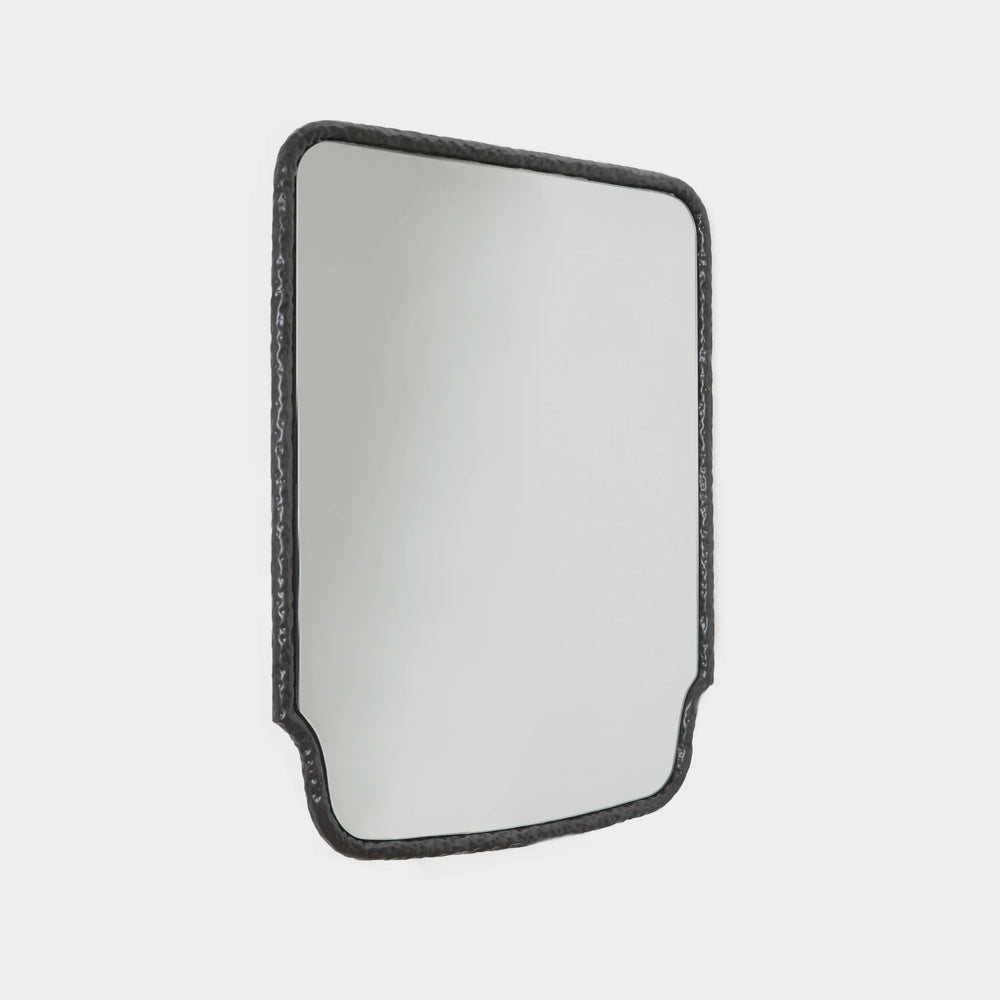 Serrallés Mirror